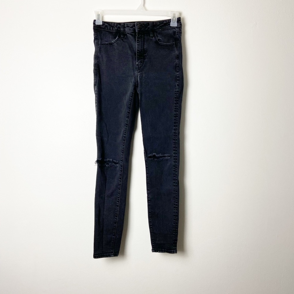 AMERICAN EAGLE • Super Stretch Super Hi-Rise Jegging Distressed Skinny Jeans